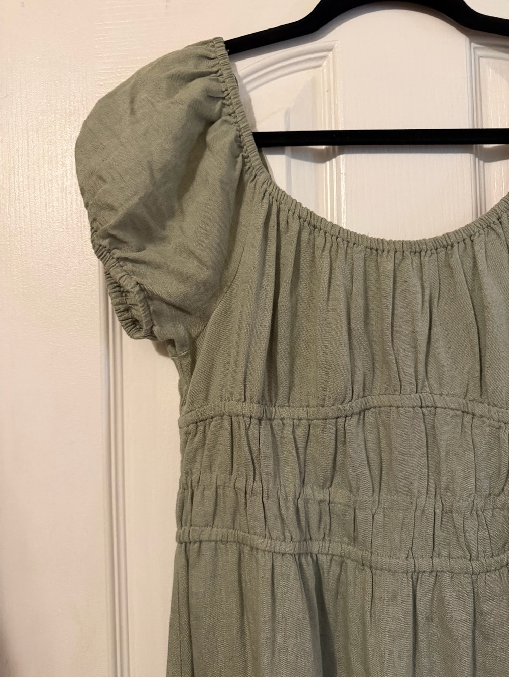Sage Gathered Waist Midi Dress with Puff Sleeves - Picture 3 of 4